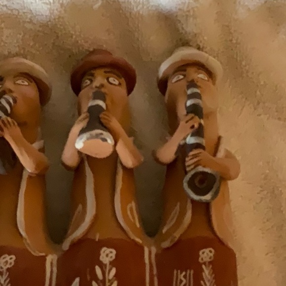 Vintage Peruvian folk art  terra-cotta Clay band of musicians figurine - Picture 5 of 8